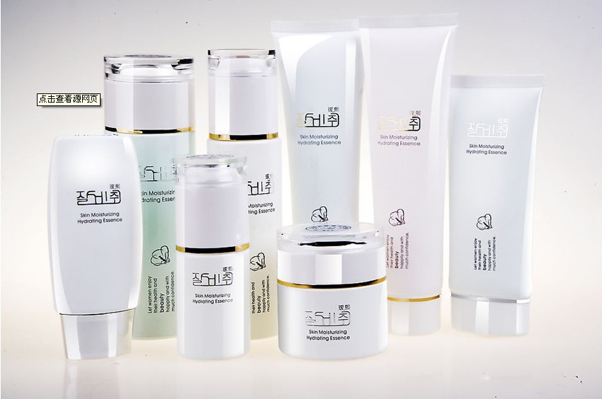 name 2025年暑期档电影总票房破105亿!